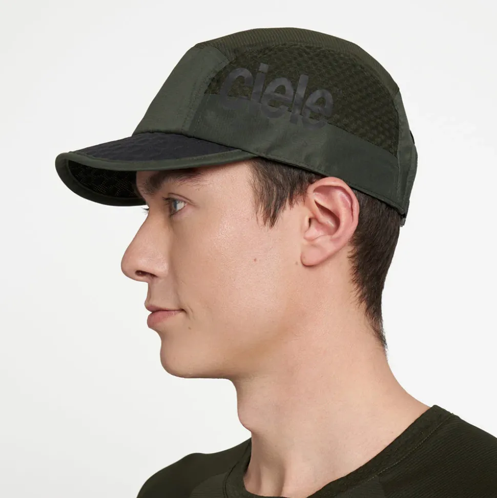 Clearance ciele athletics GOCap - Elite 24 - Raven Raven - Dark Green