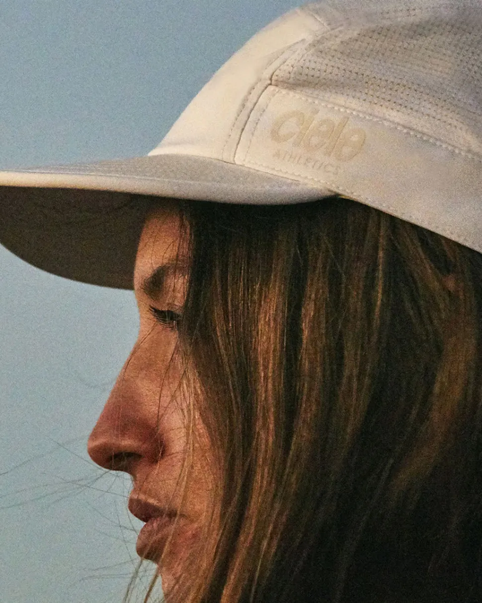 Online ciele athletics PYNCap - Distance Nirvana
